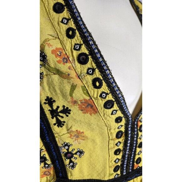 Free People Yellow Black Lace Floral Sequin Textured Bohemian Top Size Medium - Picture 8 of 15